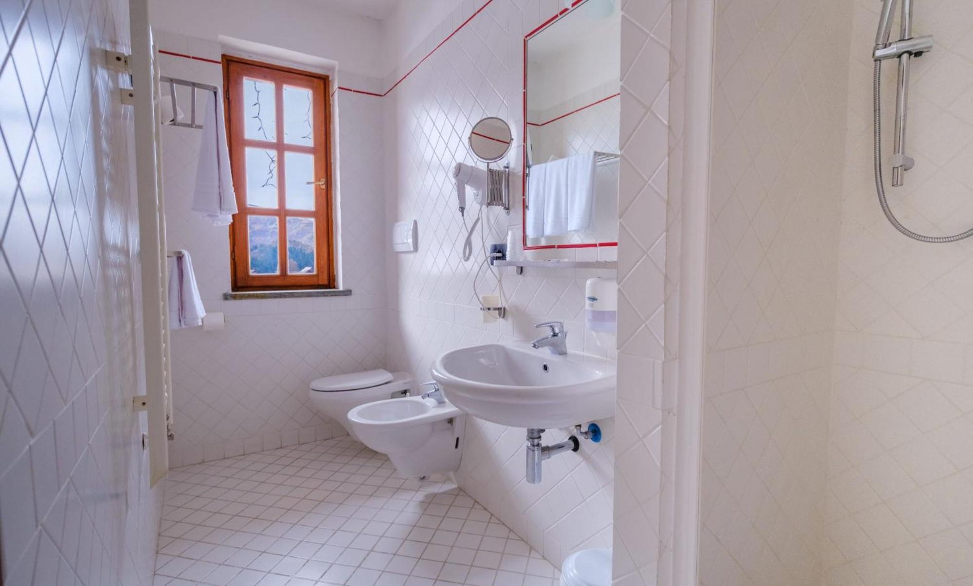Chalet Le Alpi - Azzurro Club Prato Nevoso Luaran gambar